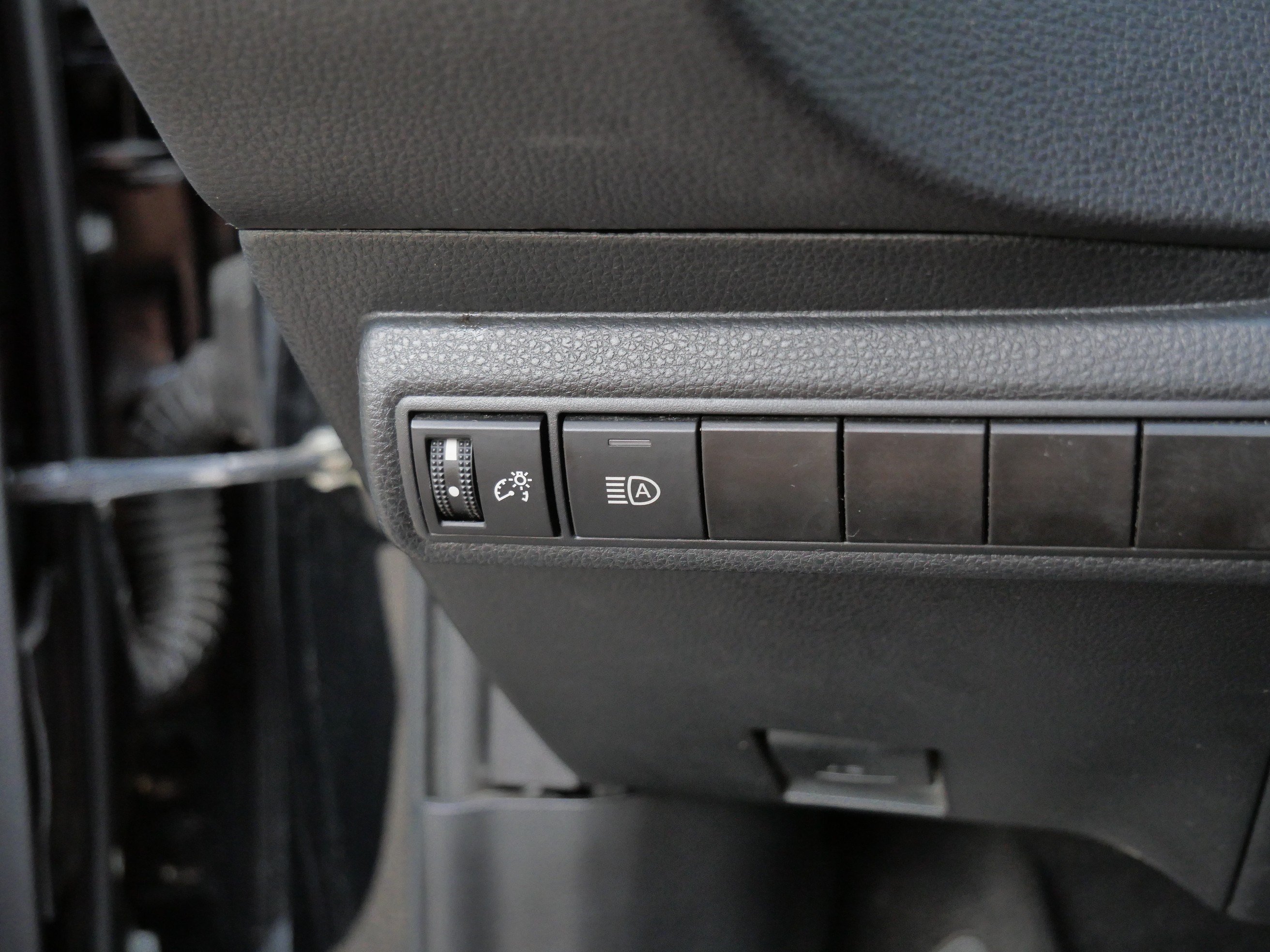 Certified 2024 Toyota Corolla LE FWD image 27