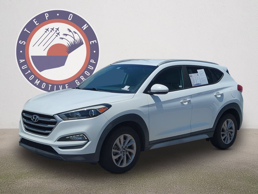 Used 2017 Hyundai Tucson SE Plus FWD image 1