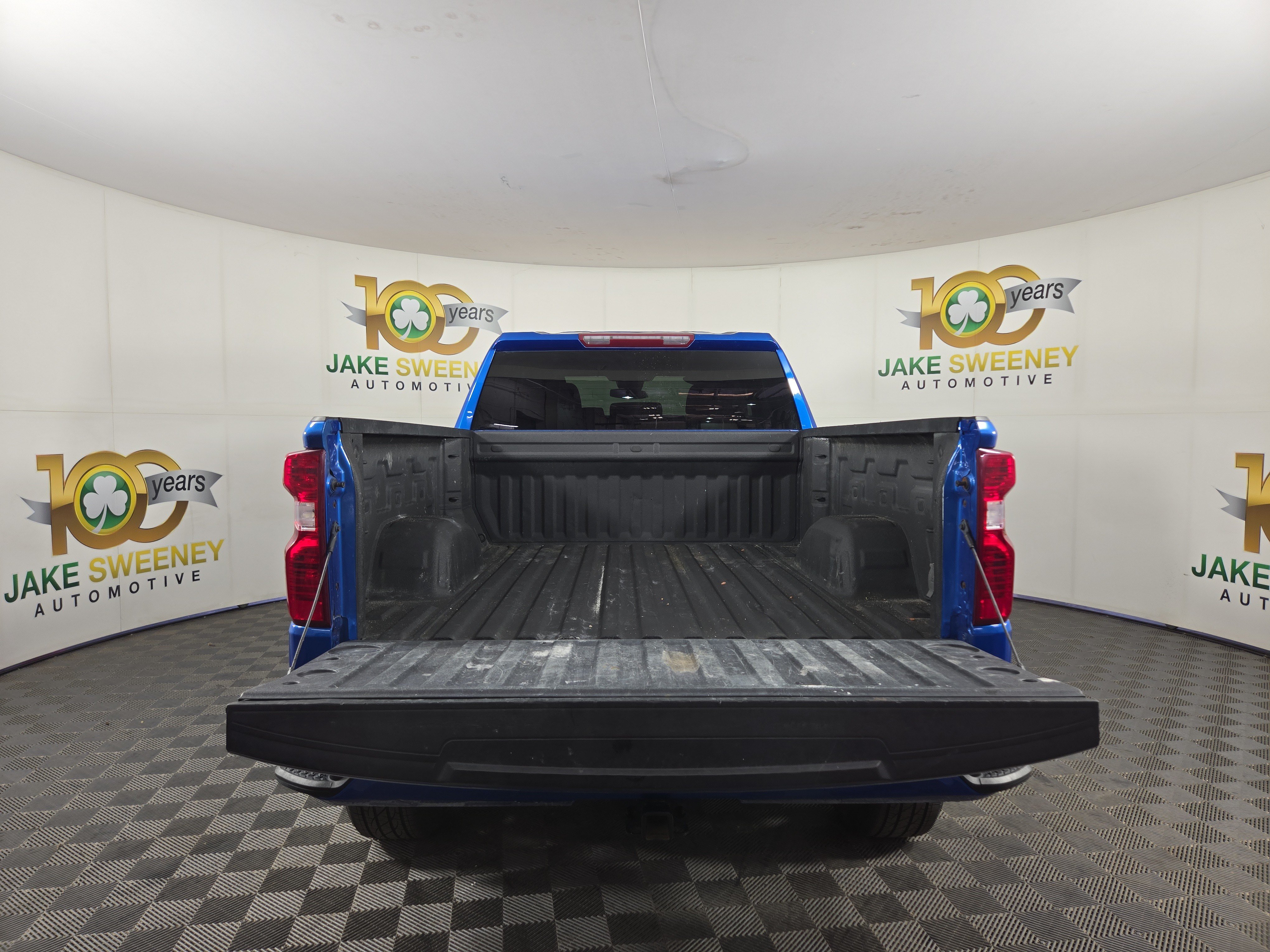 Certified 2023 Chevrolet Silverado 1500 Custom RWD image 33