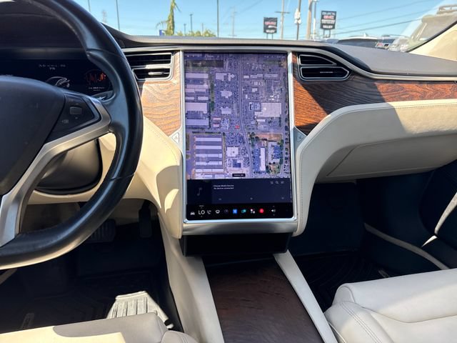Used 2017 Tesla Model S 60 RWD image 19