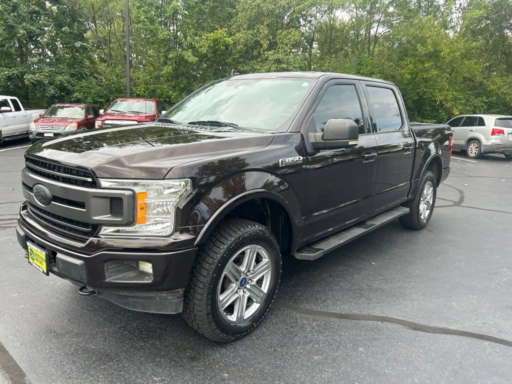 Used 2018 Ford F150 XLT w/ Equipment Group 302A Luxury AWD/4WD image 3