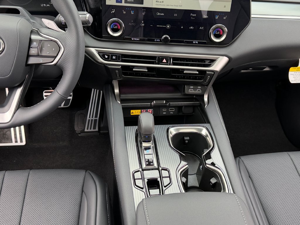 New 2026 Lexus RX 350 F Sport AWD/4WD image 10