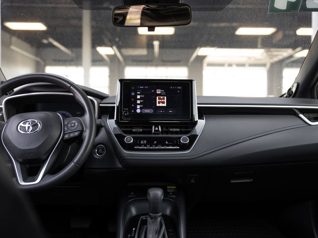 Used 2024 Toyota Corolla XSE FWD image 19