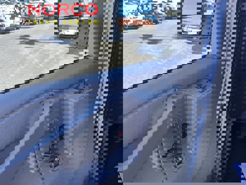 Used 2019 Chevrolet Express 3500 LT w/ LT Preferred Equipment Group image 17