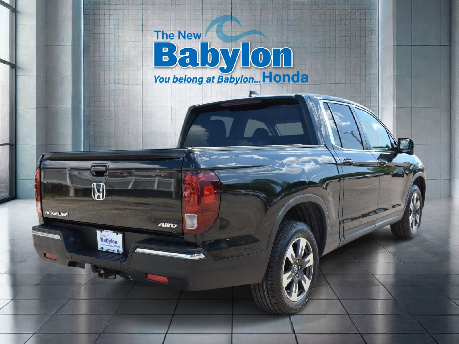 Used 2017 Honda Ridgeline RTL-T image 4