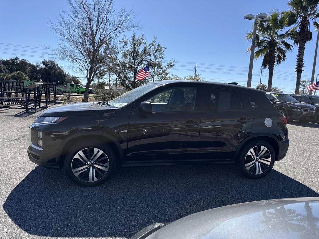 Used 2021 Mitsubishi Outlander Sport 2.0 ES image 7