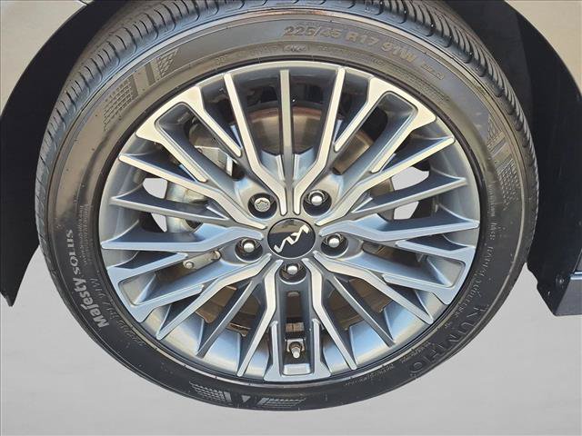 Used 2022 Kia Forte GT-Line FWD image 23