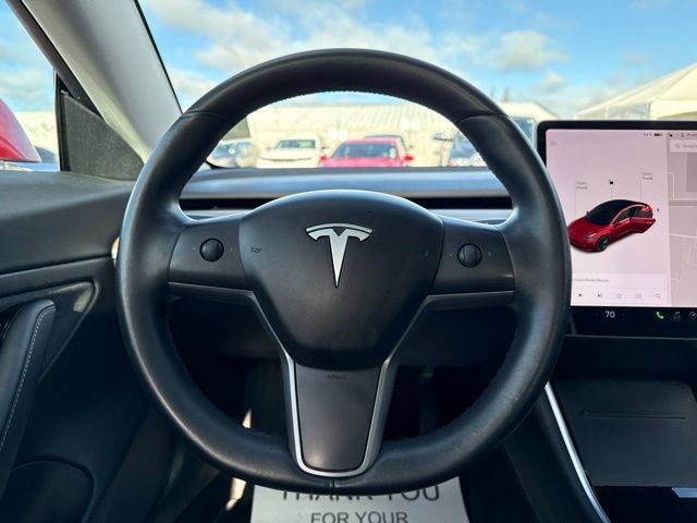 Used 2018 Tesla Model 3 Long Range RWD image 19