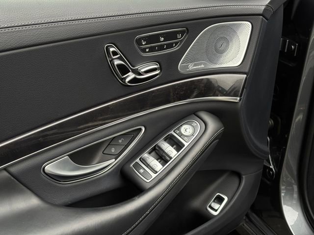 Certified 2020 Mercedes-Benz S 560 4MATIC Sedan image 21