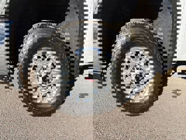 Used 2023 GMC Sierra 2500 SLE w/ SLE Convenience Package image 26