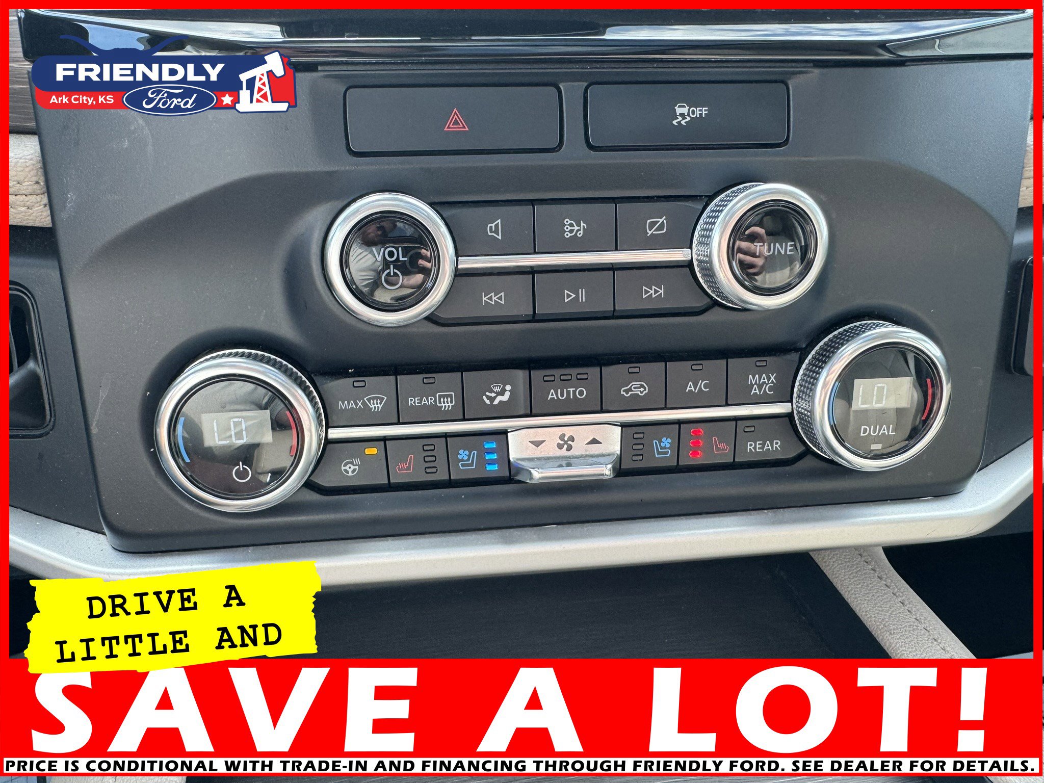 Used 2023 Ford Expedition Max Limited image 28