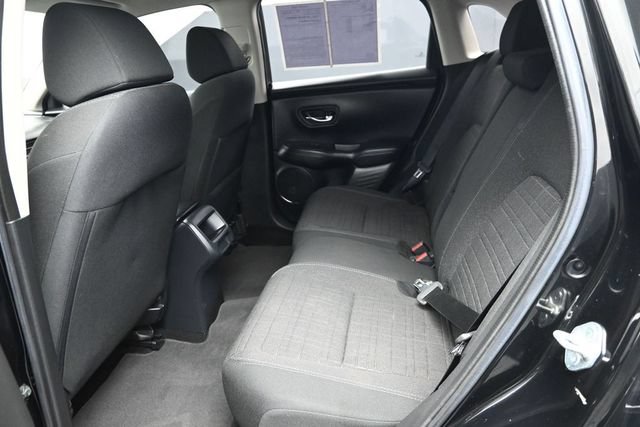 Used 2025 Honda HR-V LX image 8