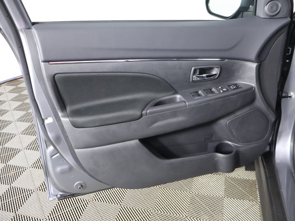 New 2025 Mitsubishi Outlander Sport AWD image 19