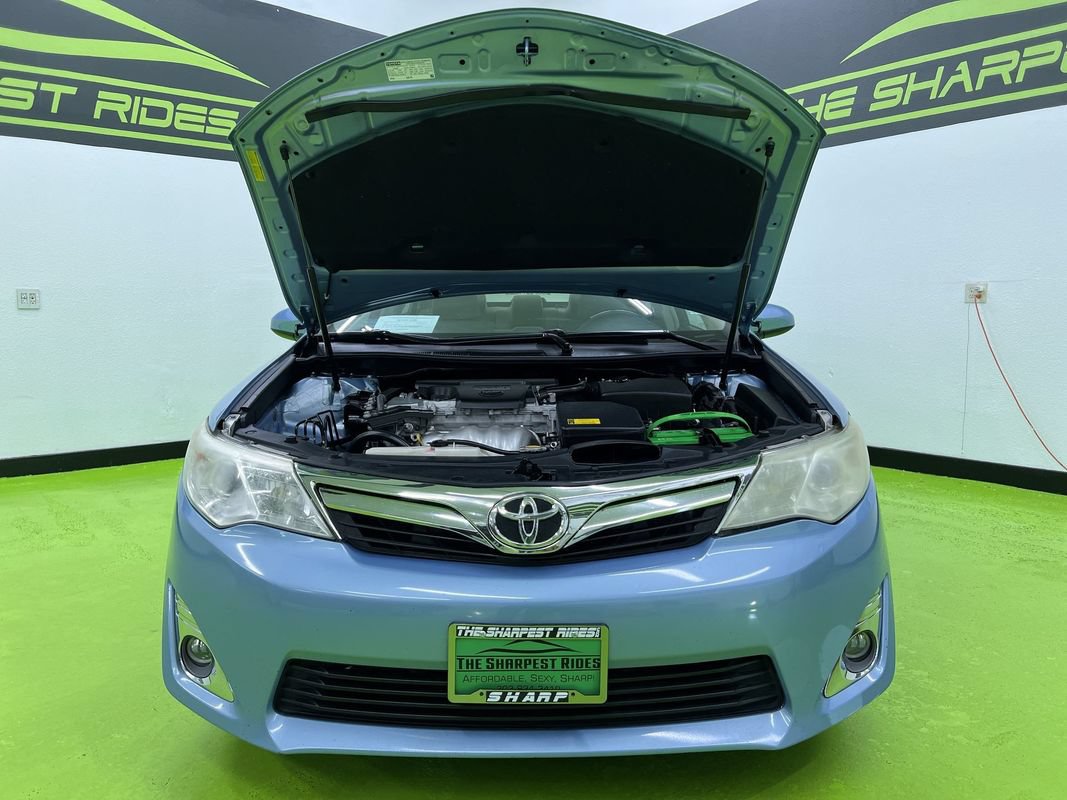 Used 2013 Toyota Camry XLE FWD image 4