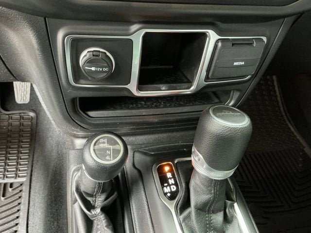 Used 2021 Jeep Gladiator Sport AWD/4WD image 30
