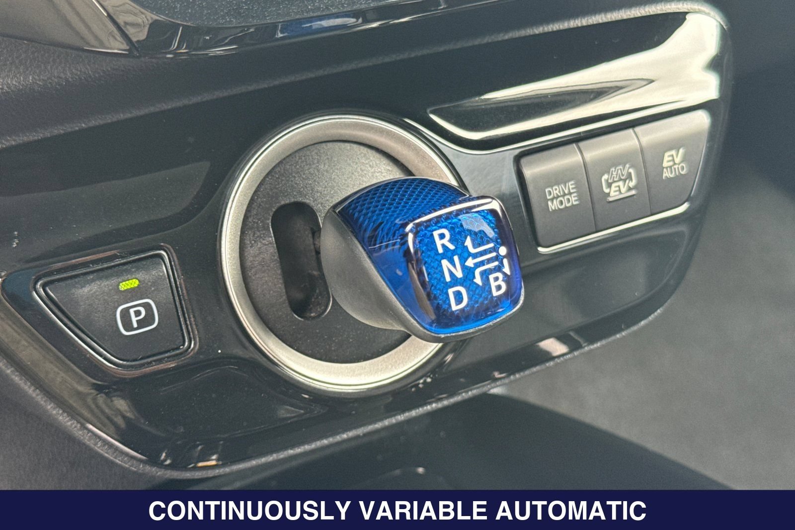 Used 2022 Toyota Prius Prime XLE FWD image 23