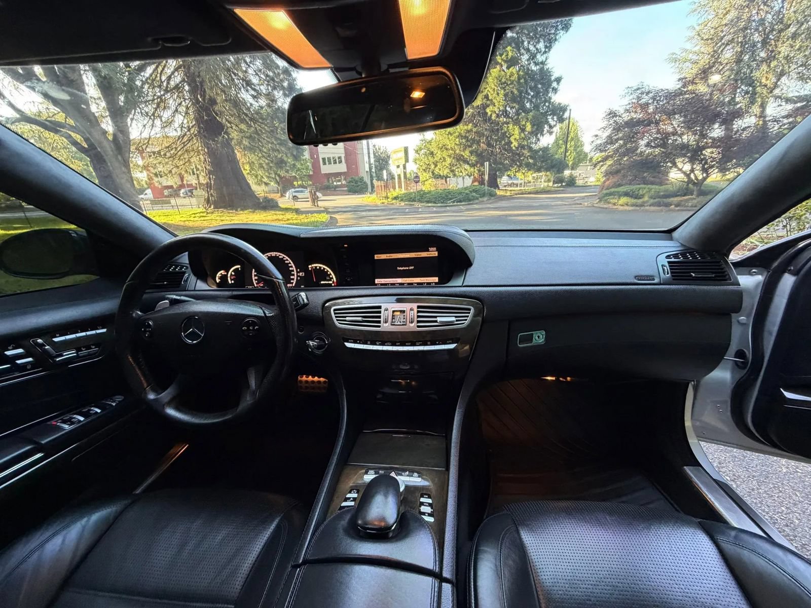 Used 2009 Mercedes-Benz CL 63 AMG image 11
