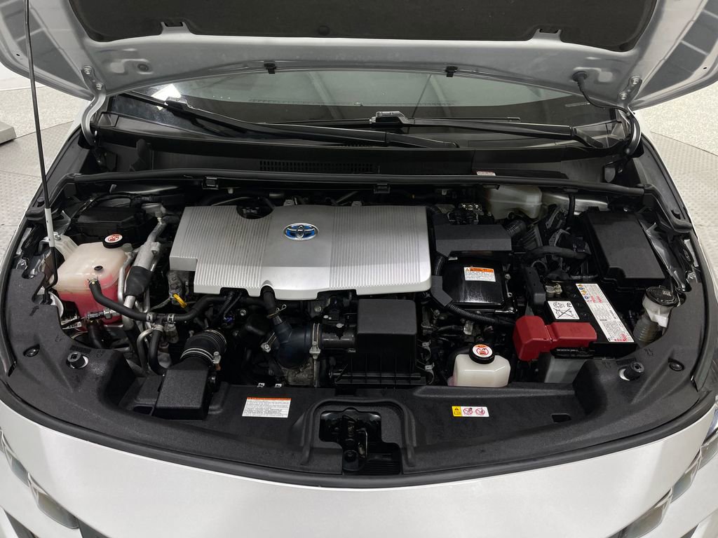 Used 2020 Toyota Prius Prime LE image 24