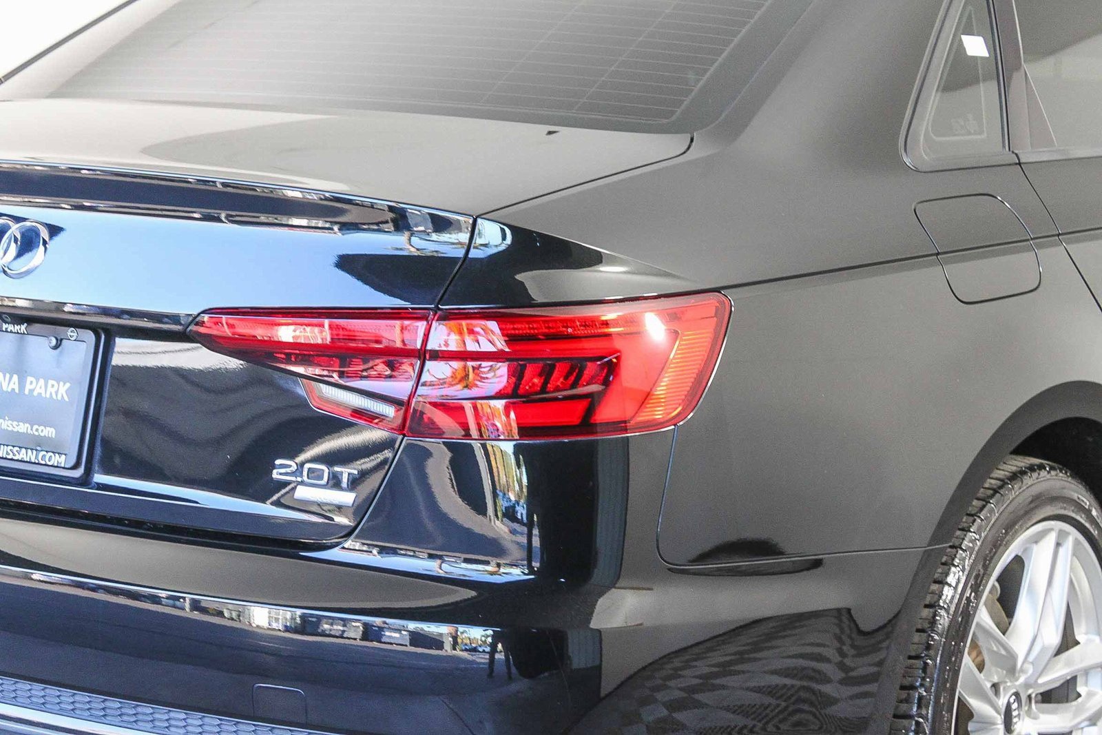 Used 2017 Audi A4 2.0T Ultra Premium w/ Convenience Package image 9