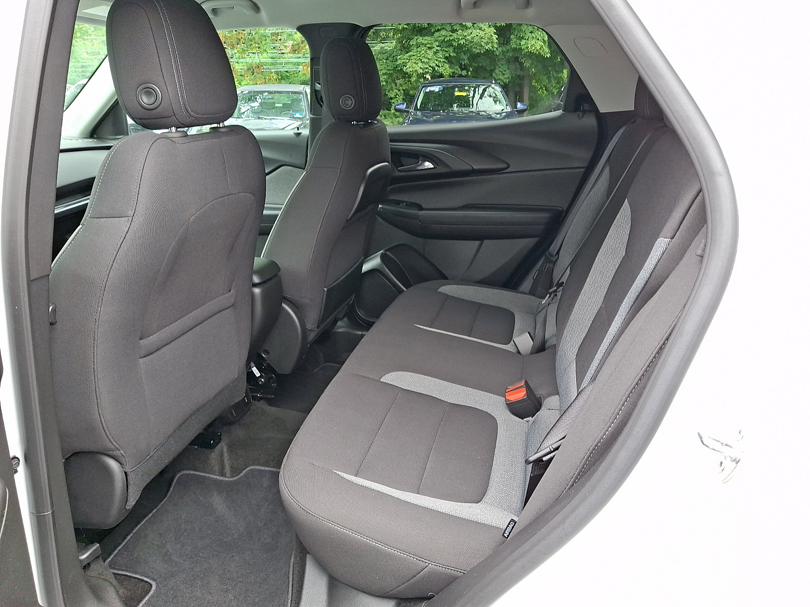 Certified 2023 Chevrolet TrailBlazer LT w/ Convenience Package AWD/4WD image 11