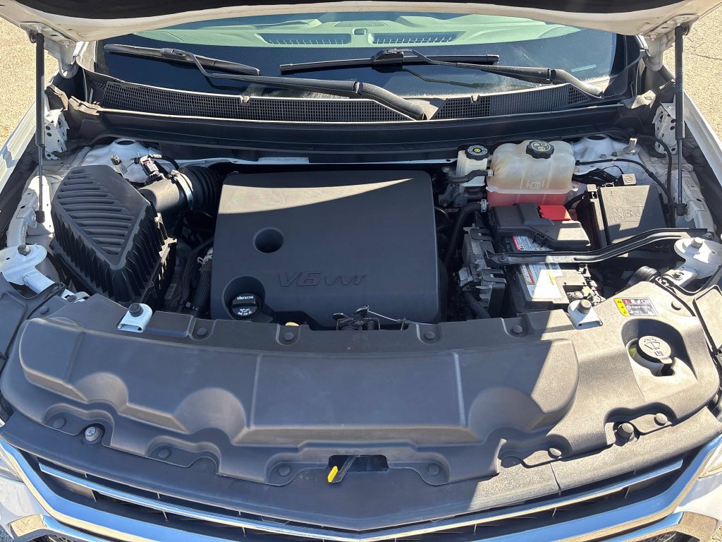 Used 2019 Chevrolet Traverse LT FWD image 31