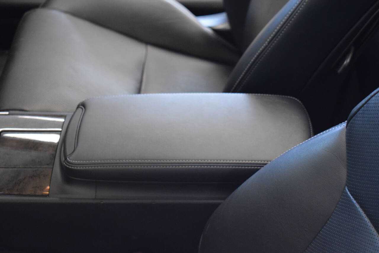 Used 2013 Lexus IS 350C Base 2dr Convertible w/ Luxury Pkg image 48