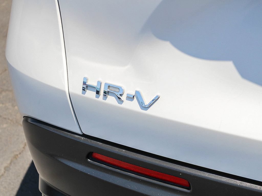 Used 2024 Honda HR-V LX image 10