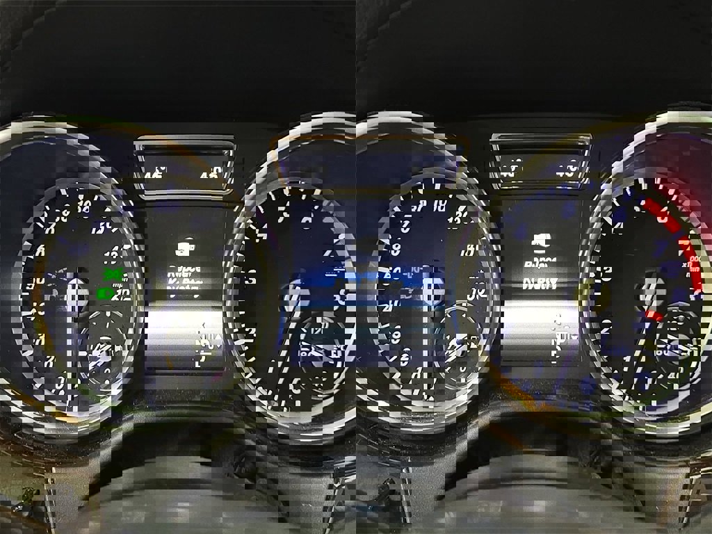 Used 2016 Mercedes-Benz GL 450 4MATIC image 22