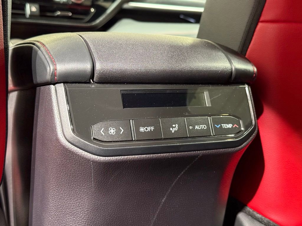Used 2025 Toyota Highlander XSE AWD/4WD image 22
