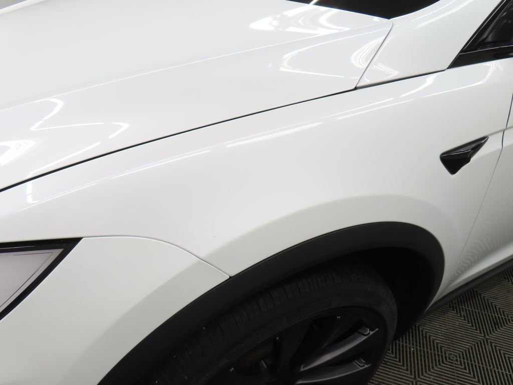 Used 2023 Tesla Model X image 48