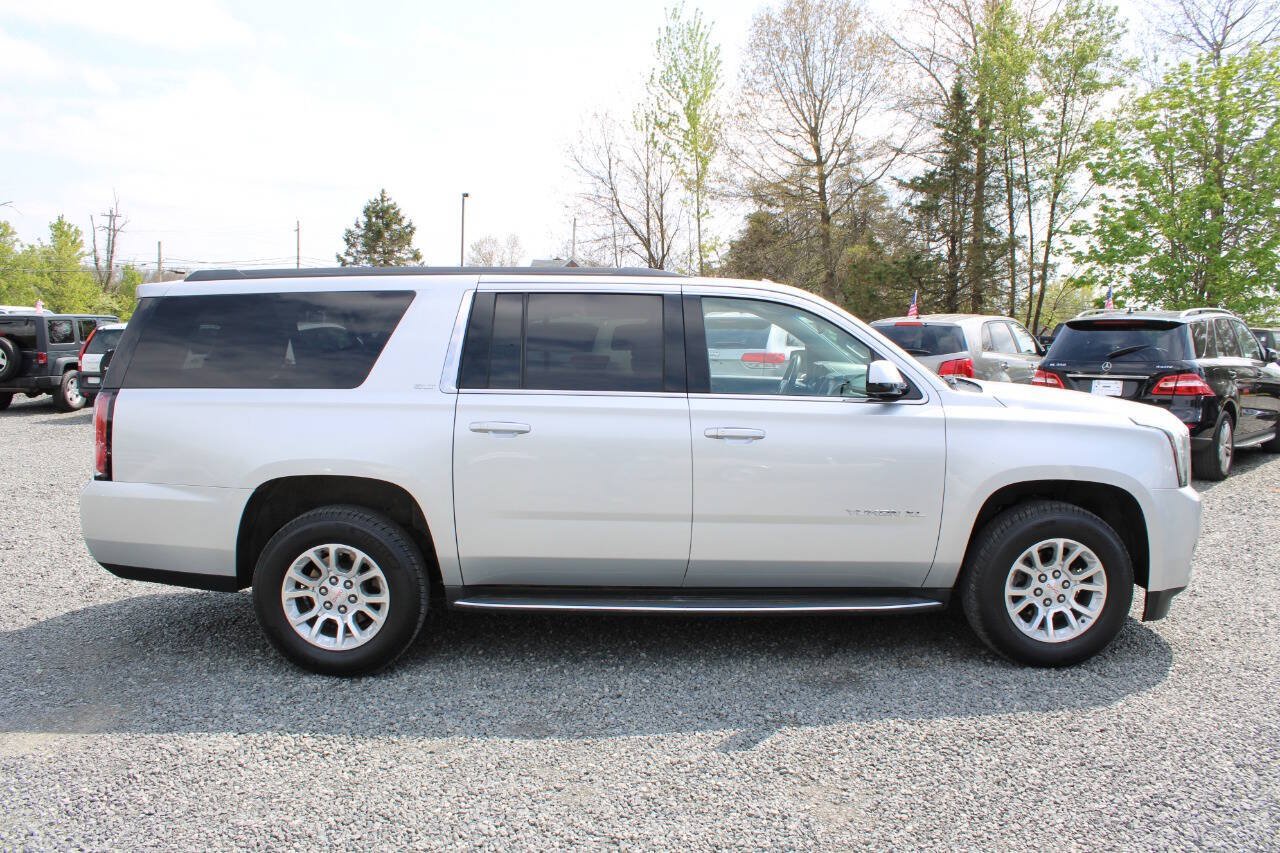 Used 2015 GMC Yukon XL SLT w/ Open Road Package AWD/4WD image 6