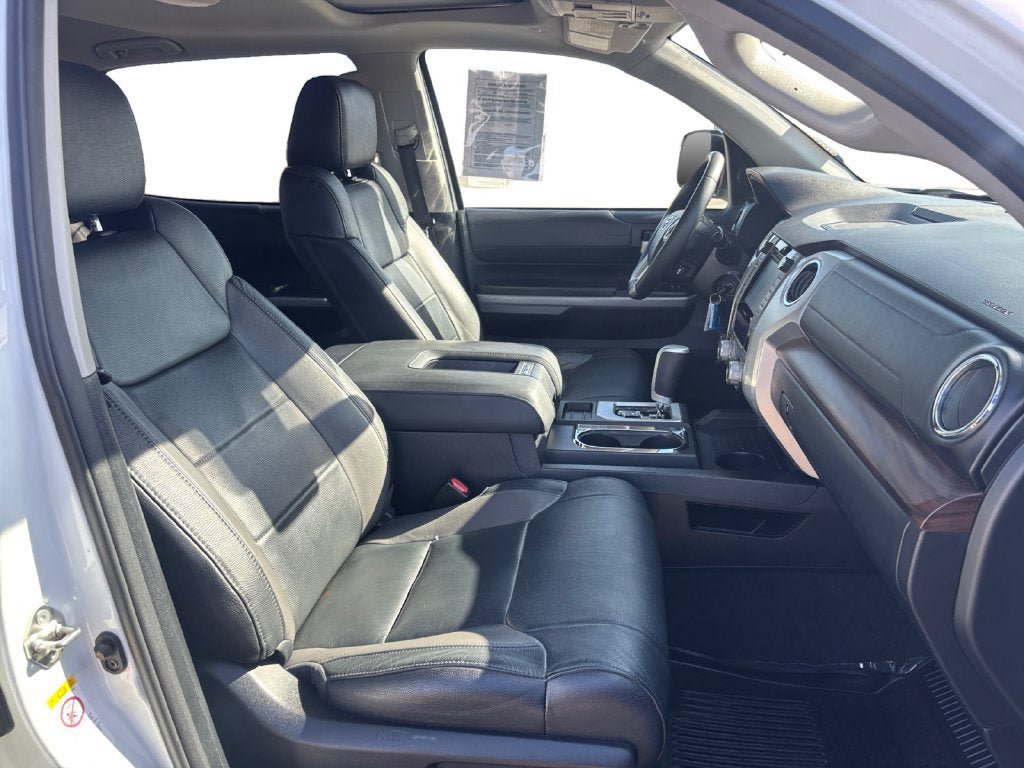 Used 2019 Toyota Tundra Limited w/ Limited Premium Package AWD/4WD image 17