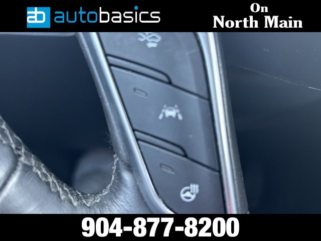 Used 2017 Cadillac XT5 Luxury w/ Driver Awareness Package image 19