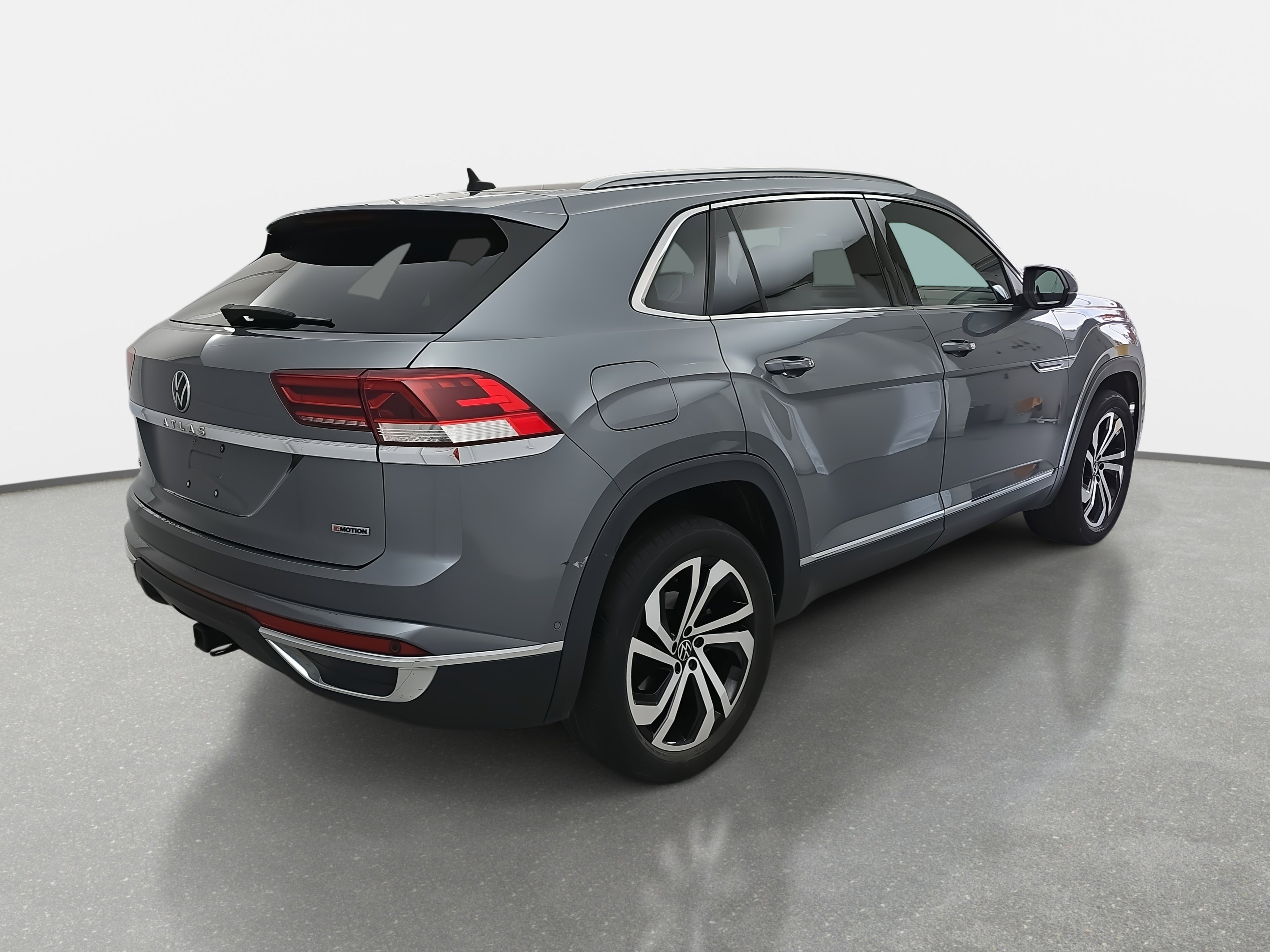 Used 2021 Volkswagen Atlas Cross Sport SEL Premium image 5