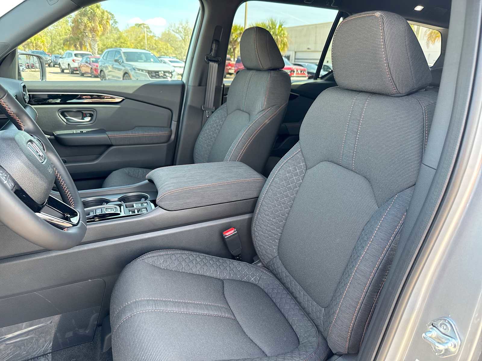 New 2026 Honda Pilot Sport image 13