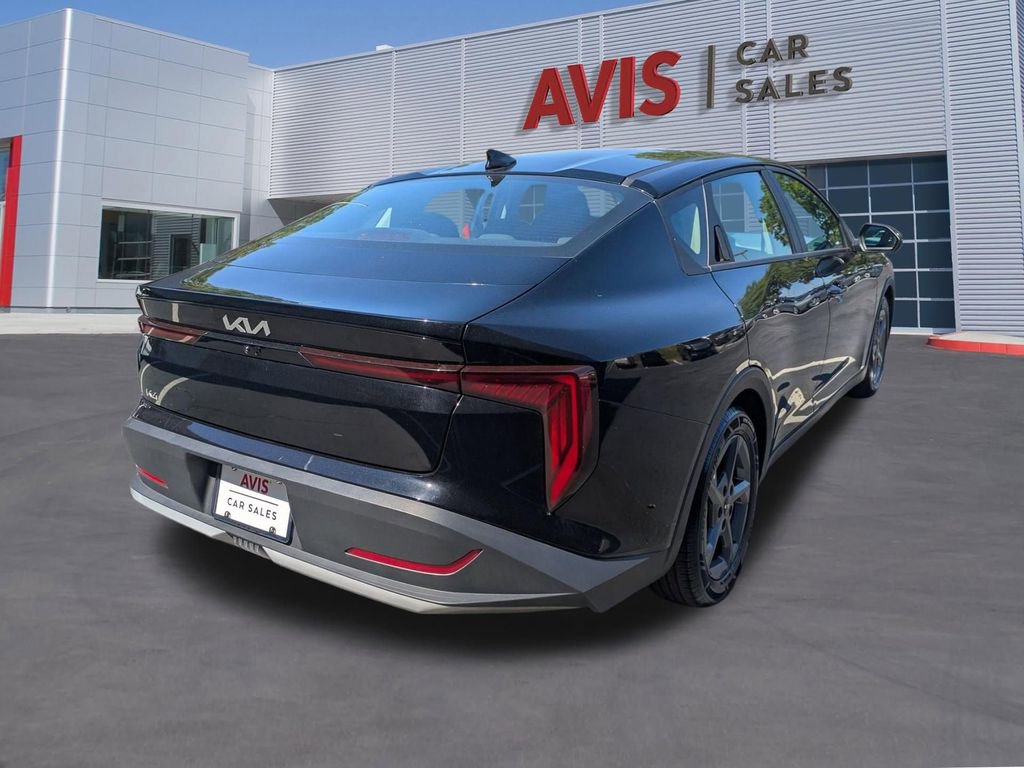 Used 2025 Kia K4 FWD image 6