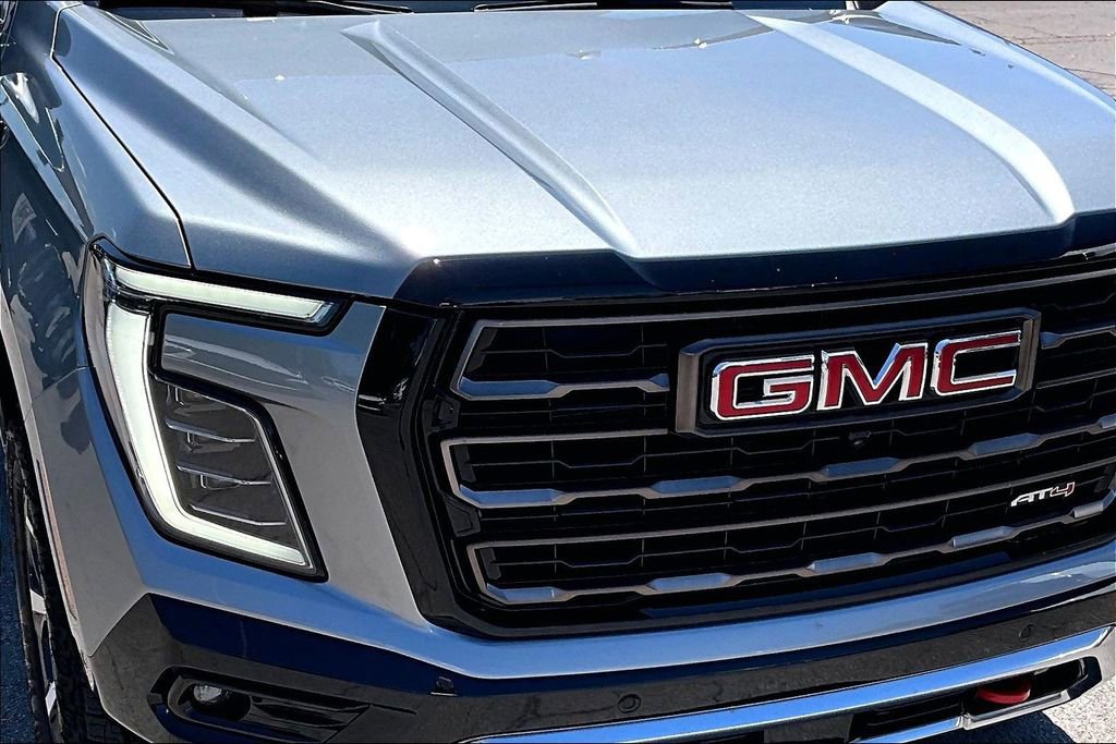 Used 2026 GMC Yukon AT4 Ultimate w/ LPO, Floor Liner Package AWD/4WD image 34