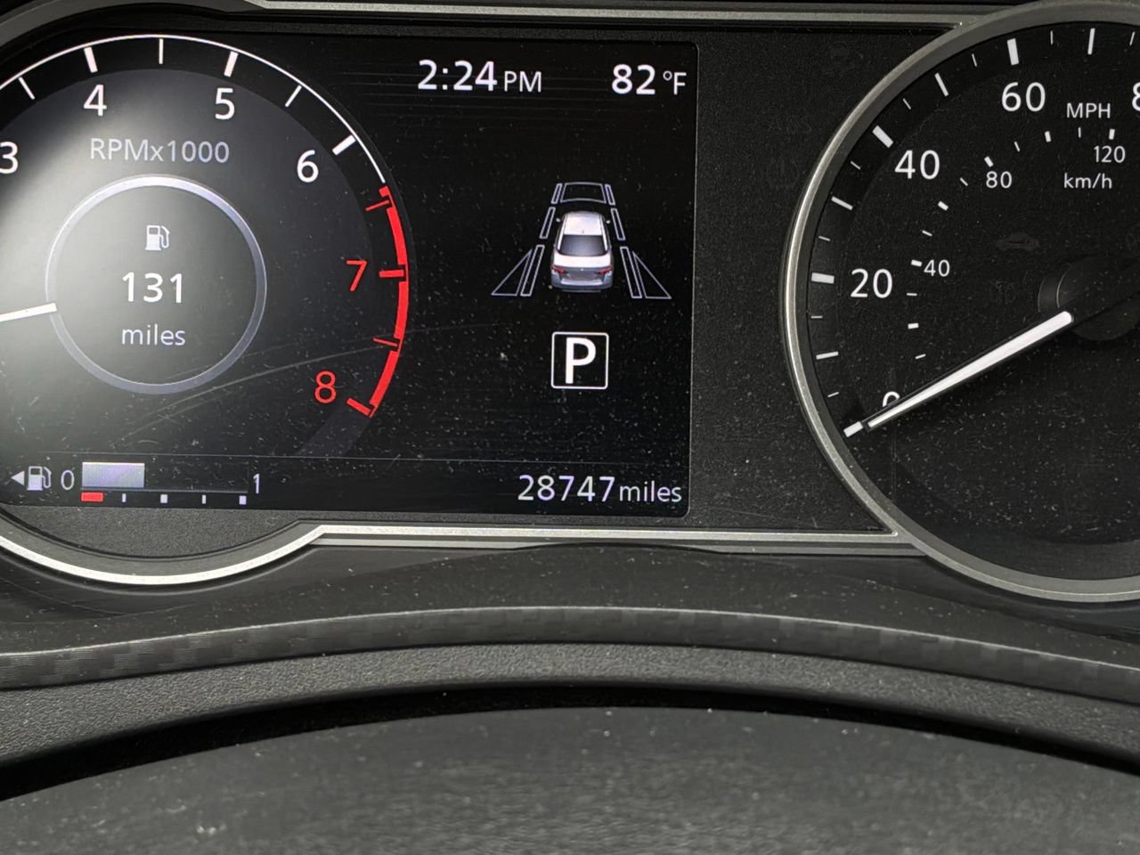 Used 2025 Nissan Versa SV FWD image 34