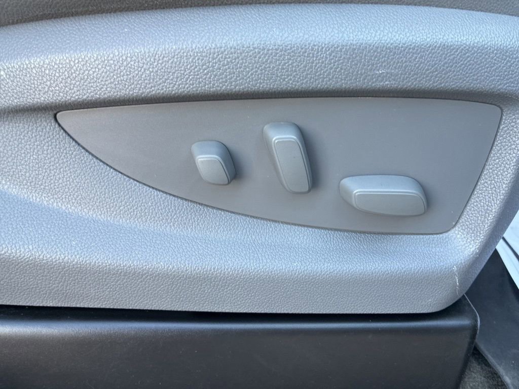 Used 2018 Chevrolet Silverado 2500 LTZ w/ LTZ Plus Package image 32