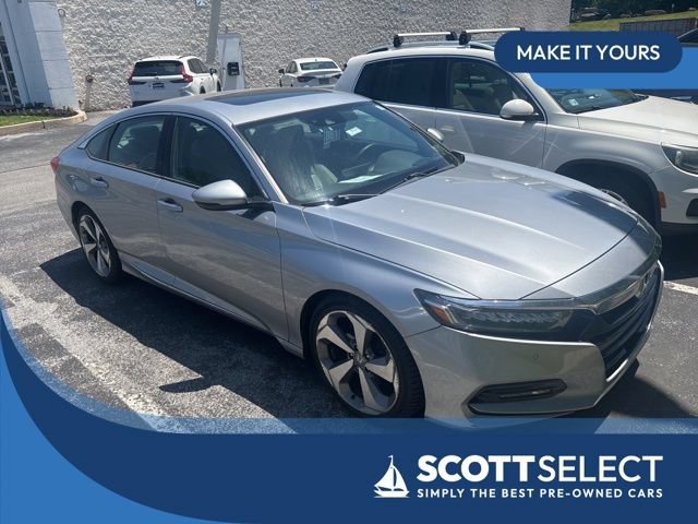 Used 2018 Honda Accord Touring image 1