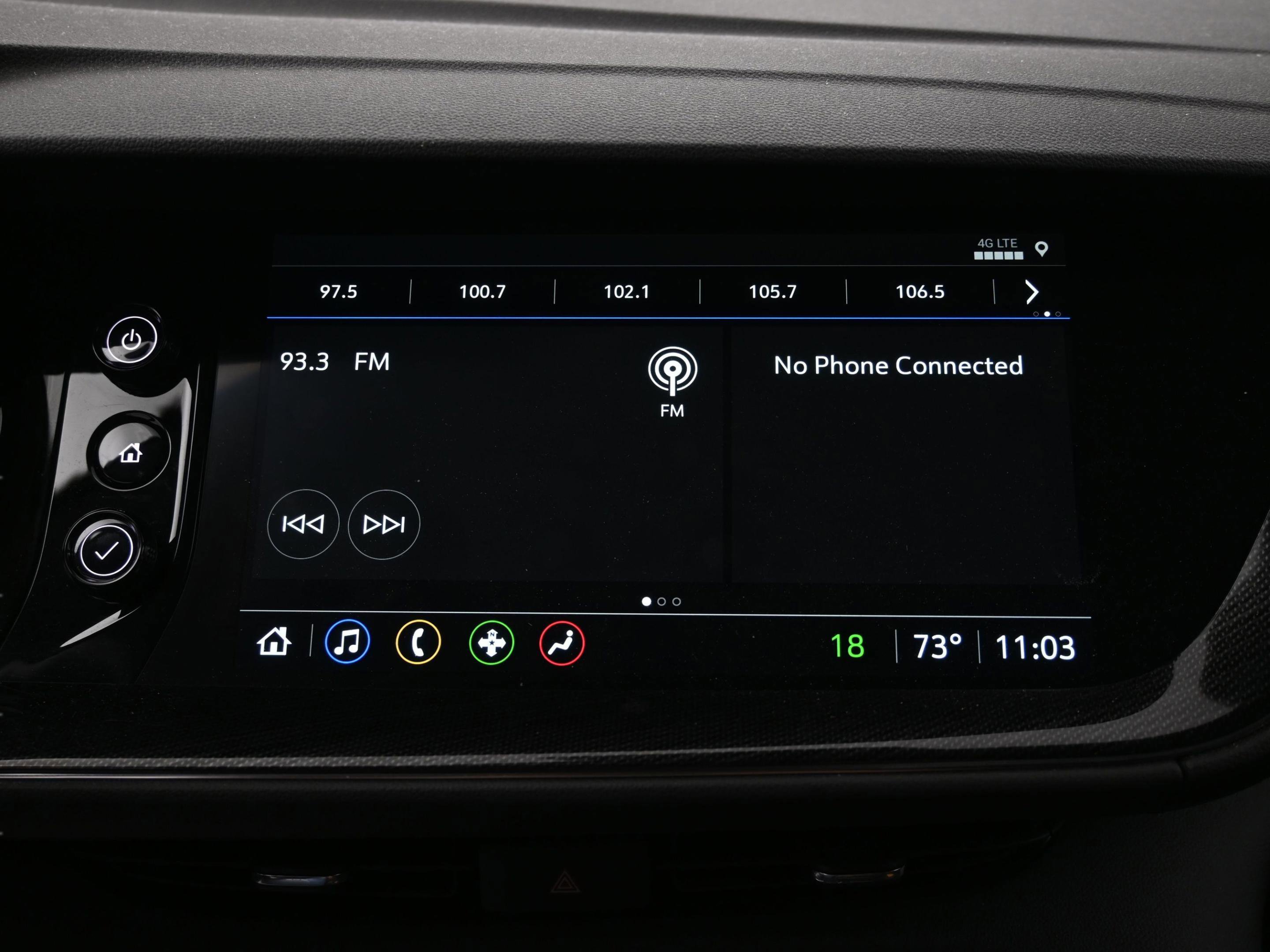 Used 2023 Buick Envision Preferred AWD/4WD image 23