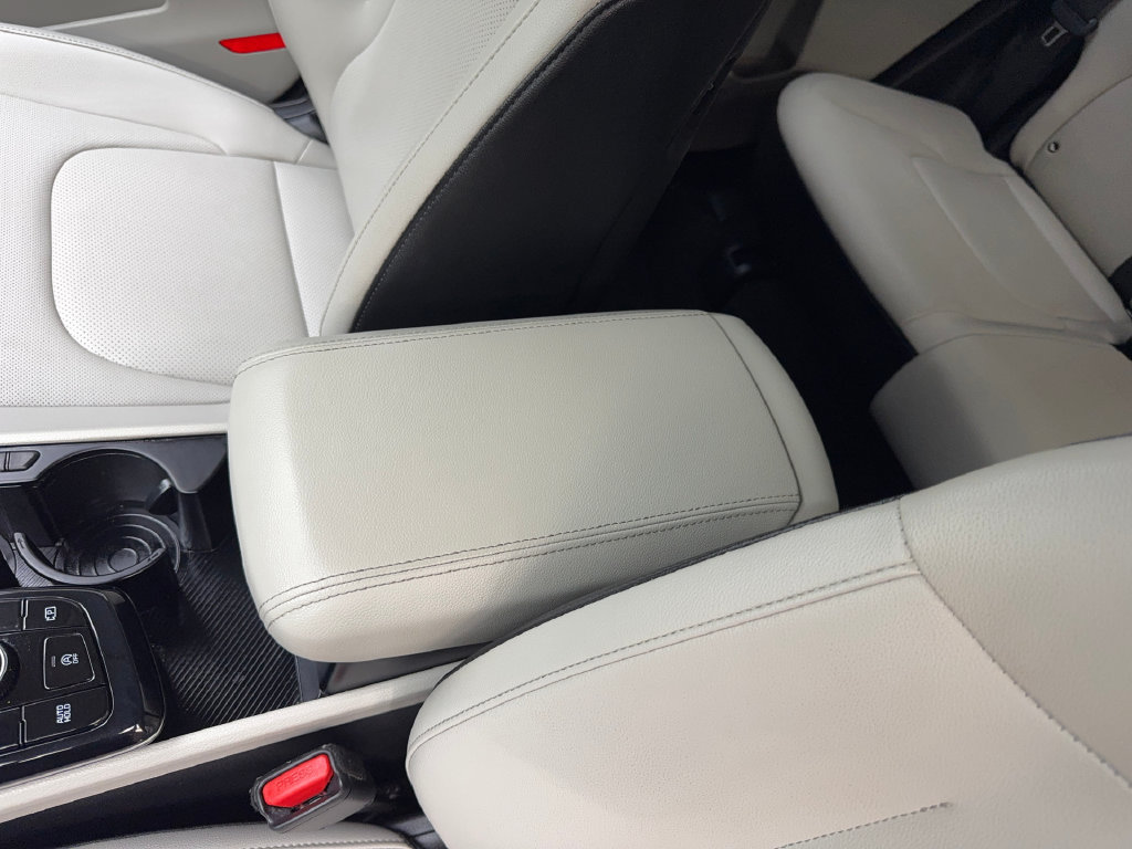 Used 2024 Kia Sportage EX FWD image 71