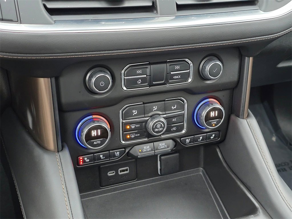 Used 2022 Chevrolet Suburban High Country image 27