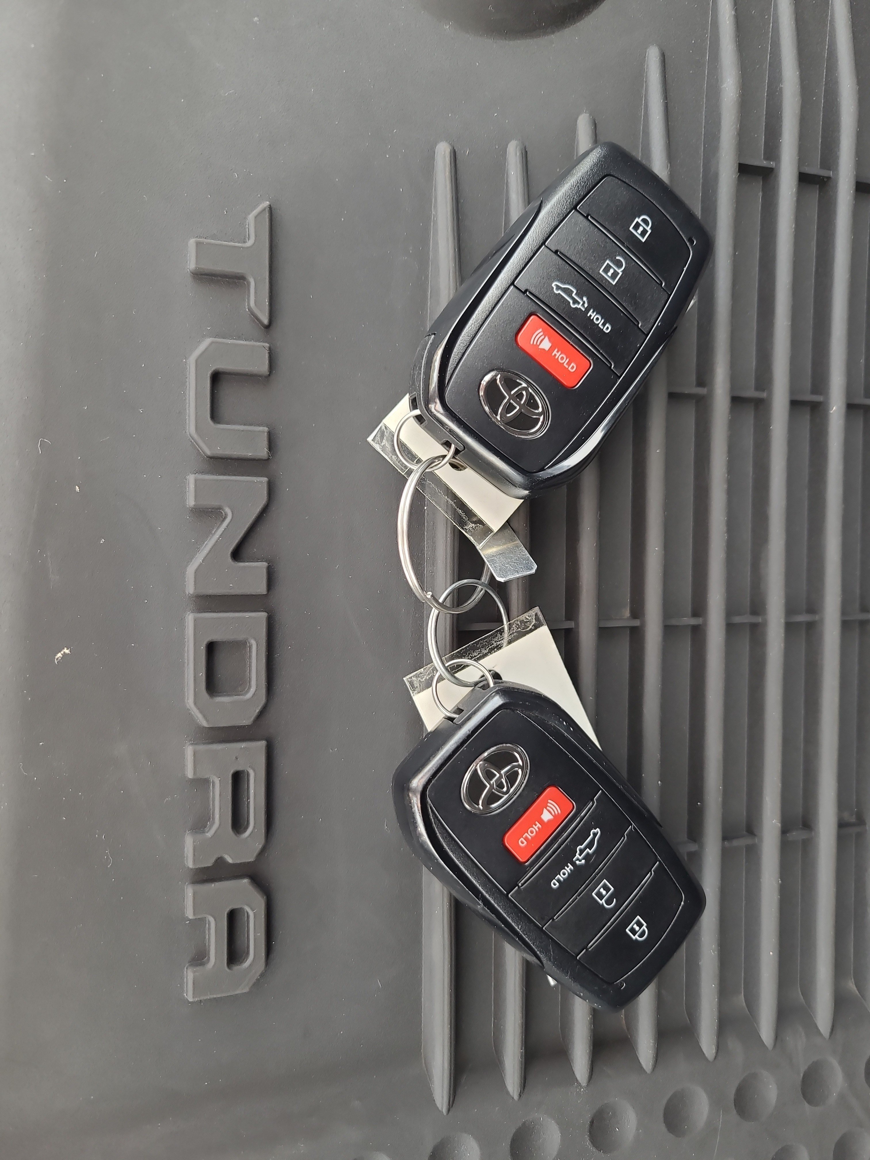 Certified 2026 Toyota Tundra Limited AWD/4WD image 30