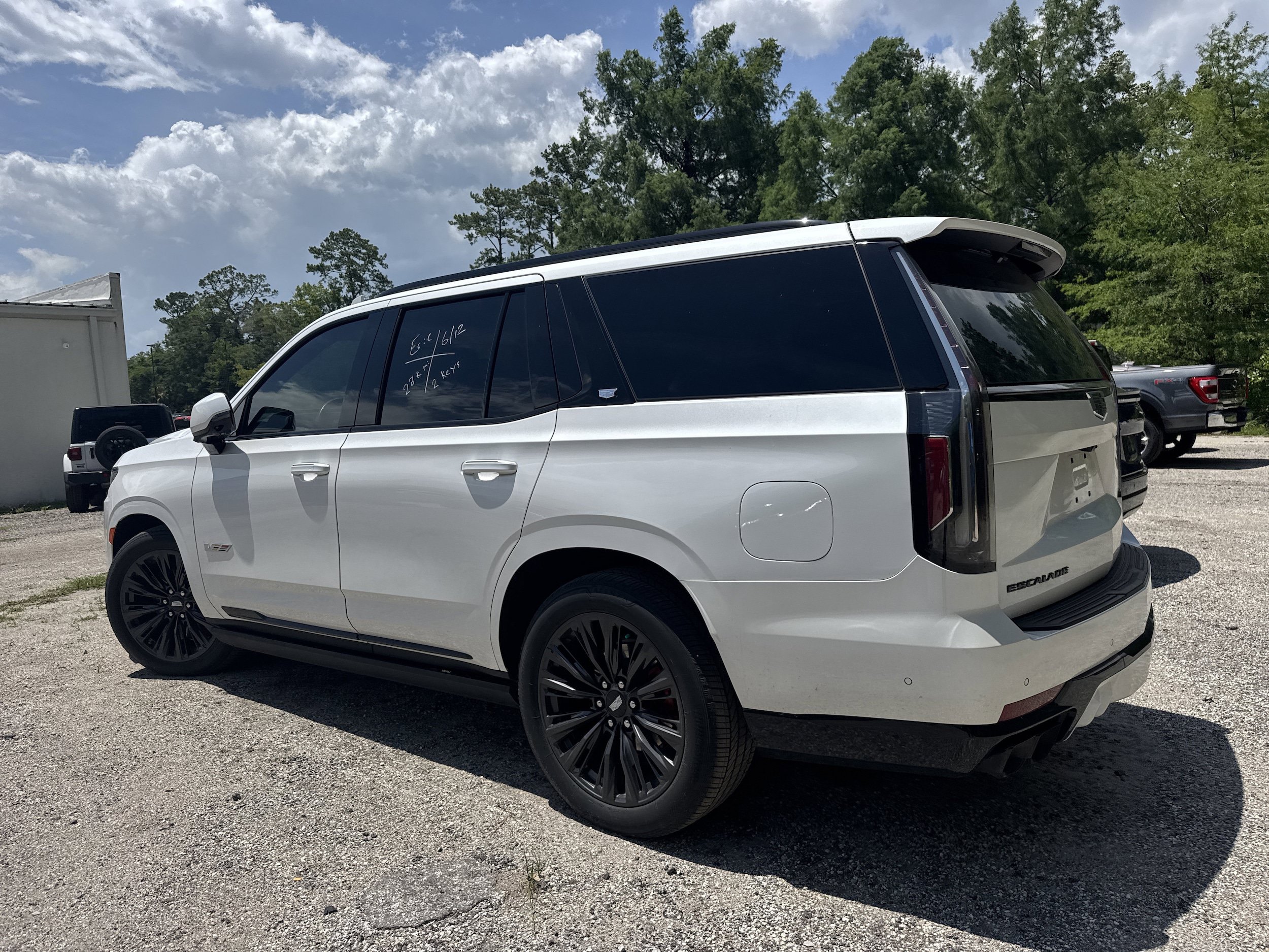 Used 2024 Cadillac Escalade V w/ LPO, ONYX Package AWD/4WD image 2