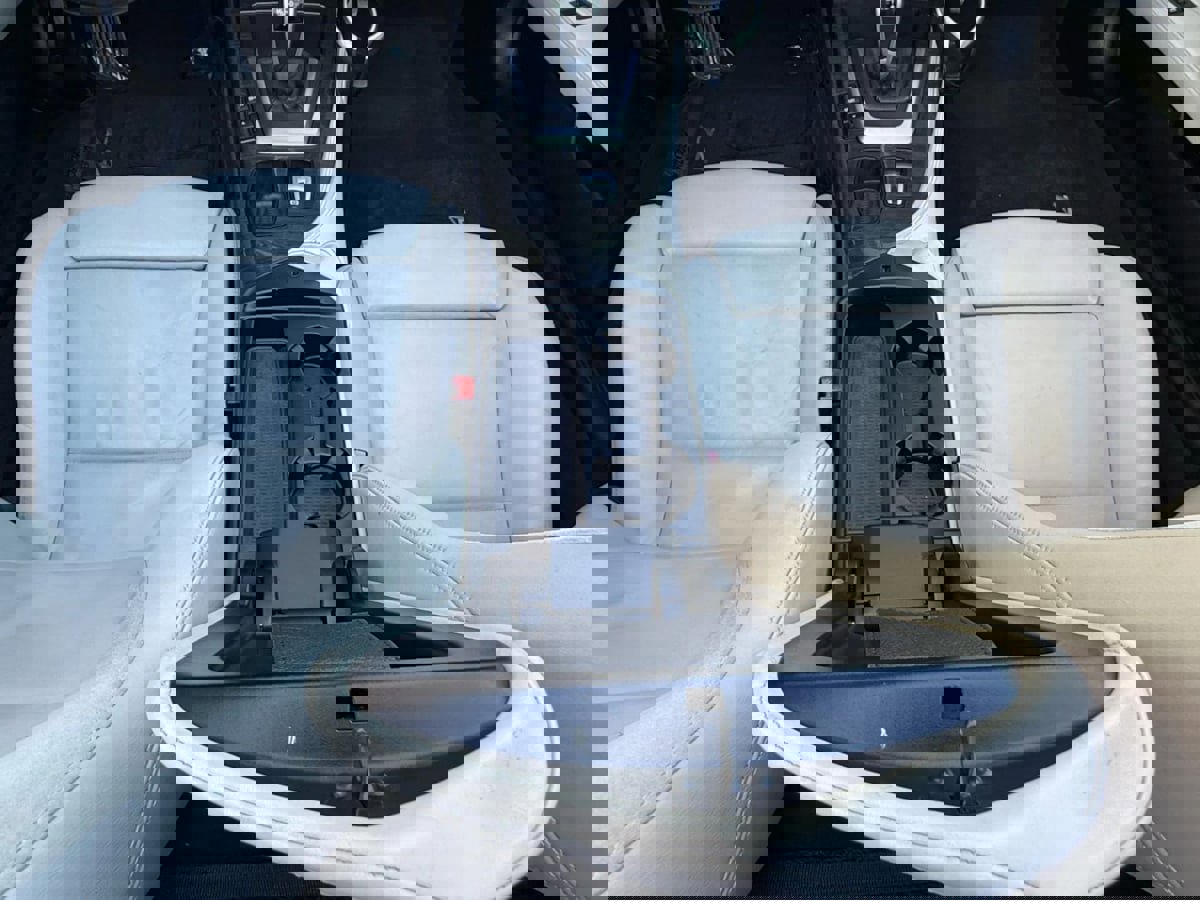 Used 2011 BMW Z4 sDrive35i image 52