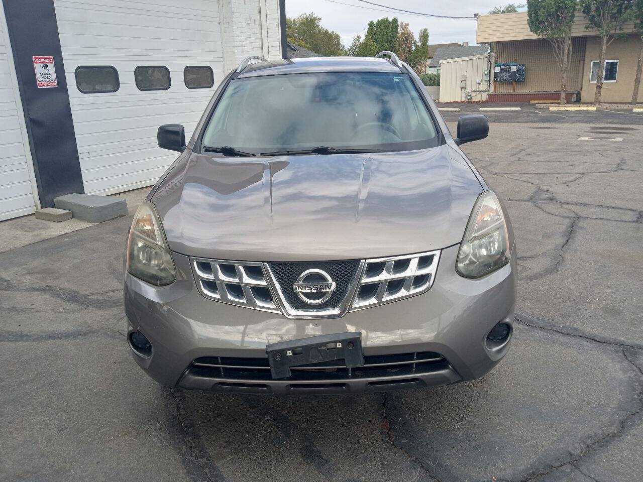 Used 2015 Nissan Rogue S w/ Convenience Package AWD/4WD image 9