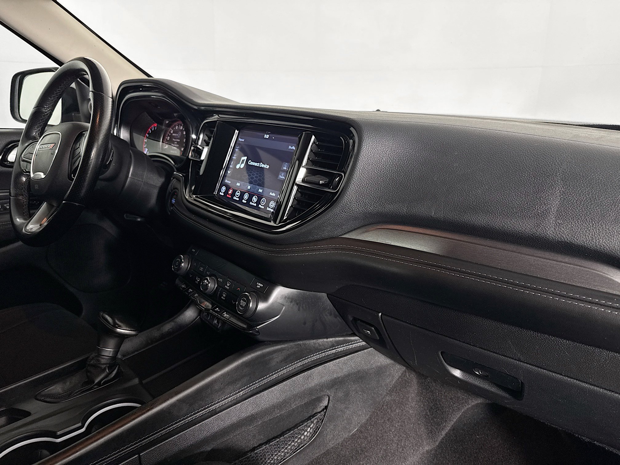 Used 2021 Dodge Durango SXT RWD image 28