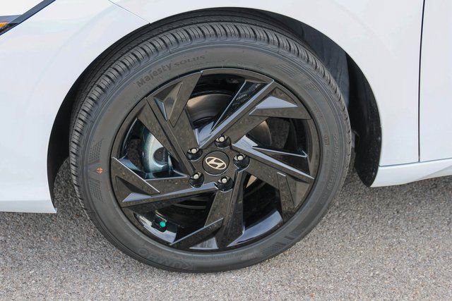 New 2026 Hyundai Elantra Sport w/ Cargo Package image 7