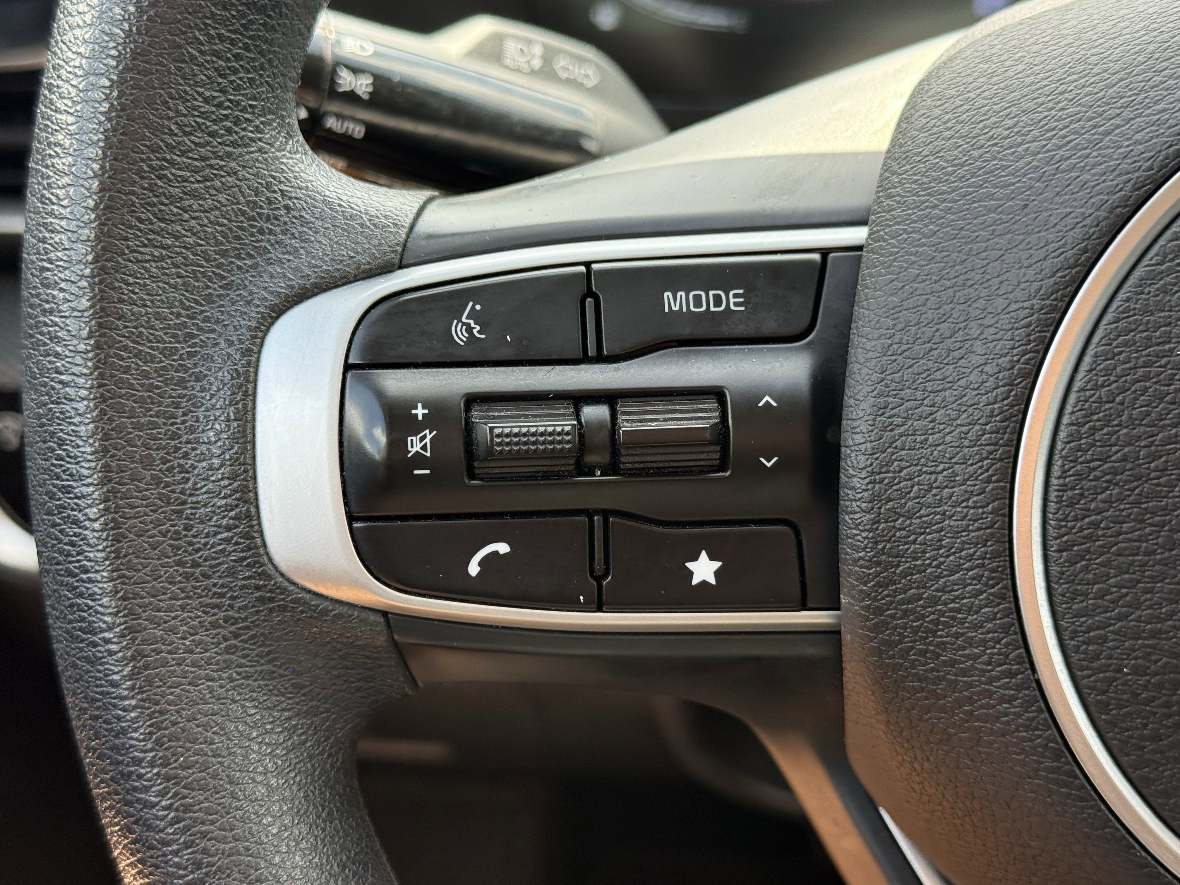 Used 2024 Kia Sportage LX image 17